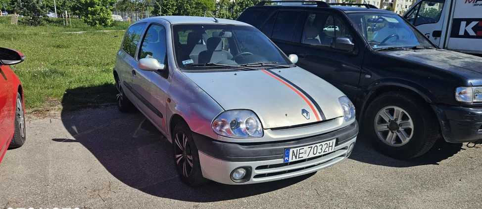 renault Renault Clio cena 1599 przebieg: 190000, rok produkcji 2000 z Rumia